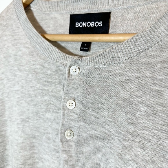 Men's Large Bonobos Henley Sweater  Grey Beige Heathered Preppy Casual Slim Top - Picture 3 of 9